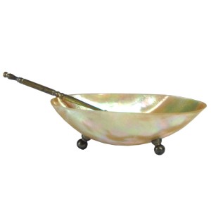 Miseczka z masy perłowej, XIX/XX w.